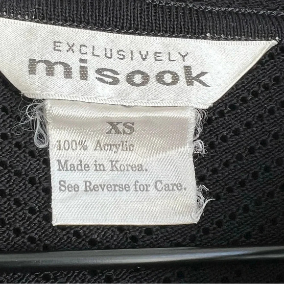 MISOOK Mesh Perforated Zip Up Hooded Jacket XS Black 3/4 Sleeve tab acrylic knit - Picture 7 of 13